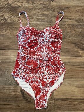Nip Tuck Swim women’s Red Floral One-Piece Swim Suit size 8